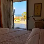 Amoha Hotel 2*