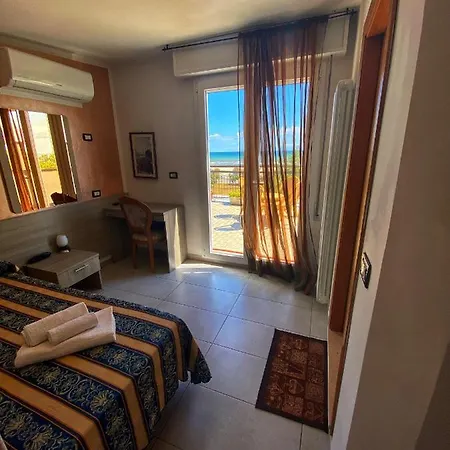 Amoha Hotell Rimini